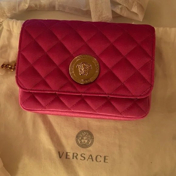 Versace NWOT Hot Pink Velvet MEDUSA Clutch crossbody Handbag 7”x5” with dust bag - Picture 9 of 11